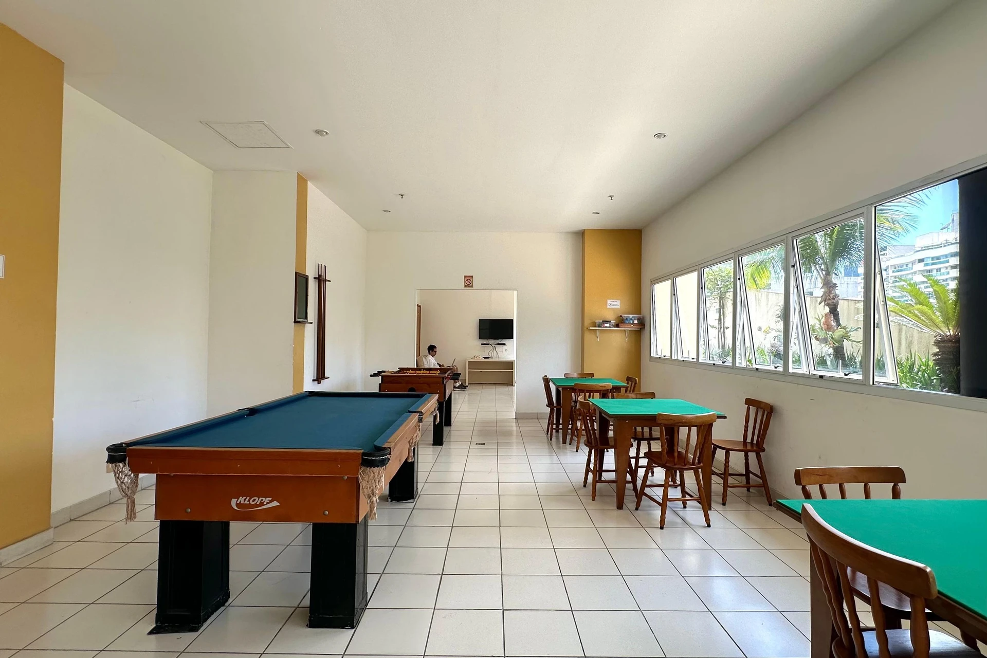 Apartamento de 3 quartos com vista para a água — photo 38