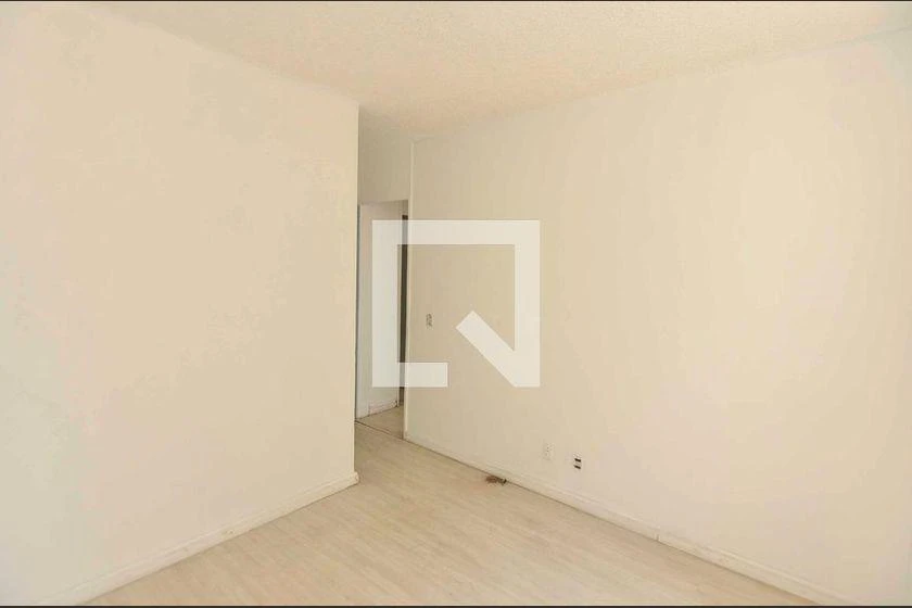 Apartamento de 2 quartos em condomínio com piscina — photo 25