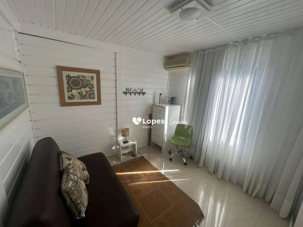 Furnished house with 4 bedrooms and 620 m² — photo 15