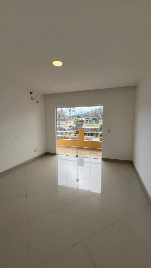 Casa com 230 m², 3 quartos e jardim privativo — photo 3