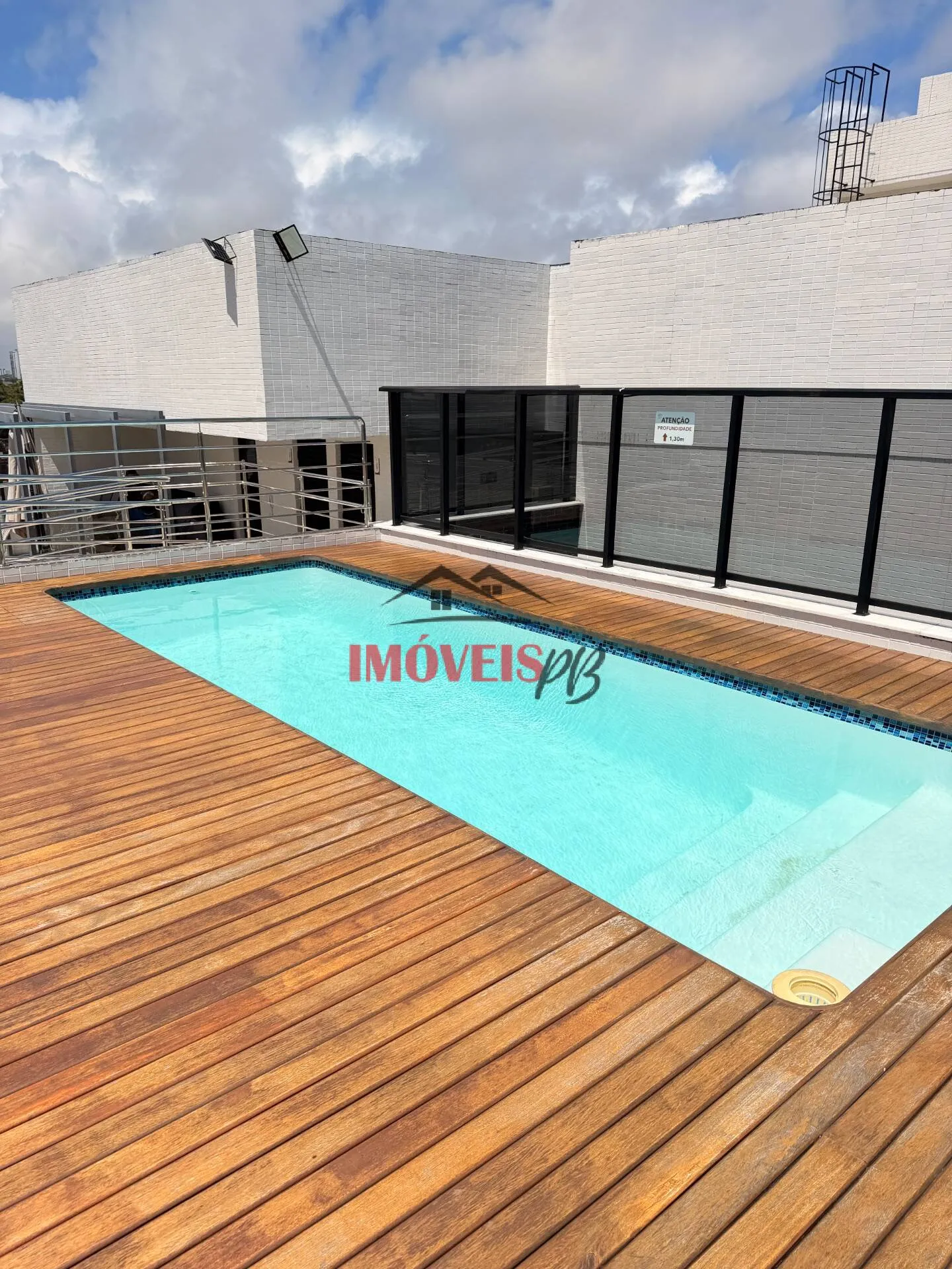 Apartamento de 3 quartos com suíte e varanda — photo 20