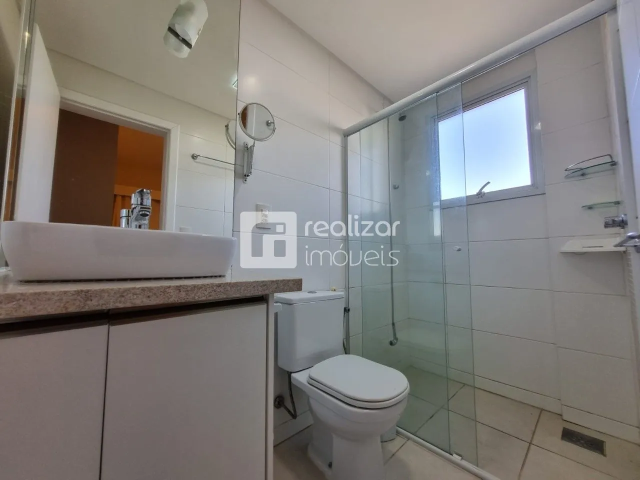 2-bedroom apartment with a water view in Florianópolis — photo 13