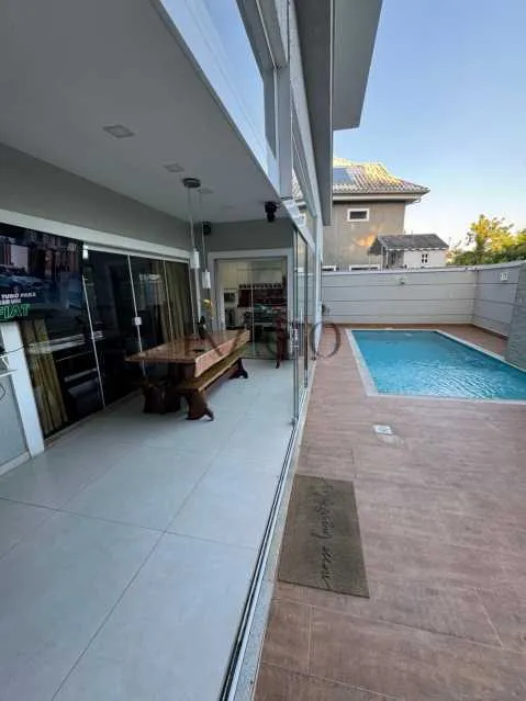Furnished house with 4 bedrooms and open-plan gas kitchen — photo 8