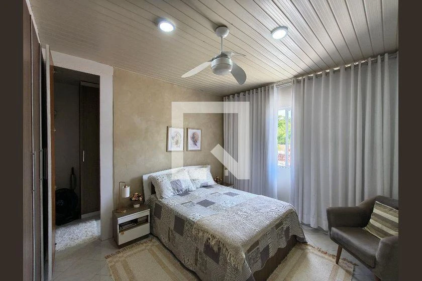 358 m² rental house with 2 bedrooms, suite and balcony — photo 8