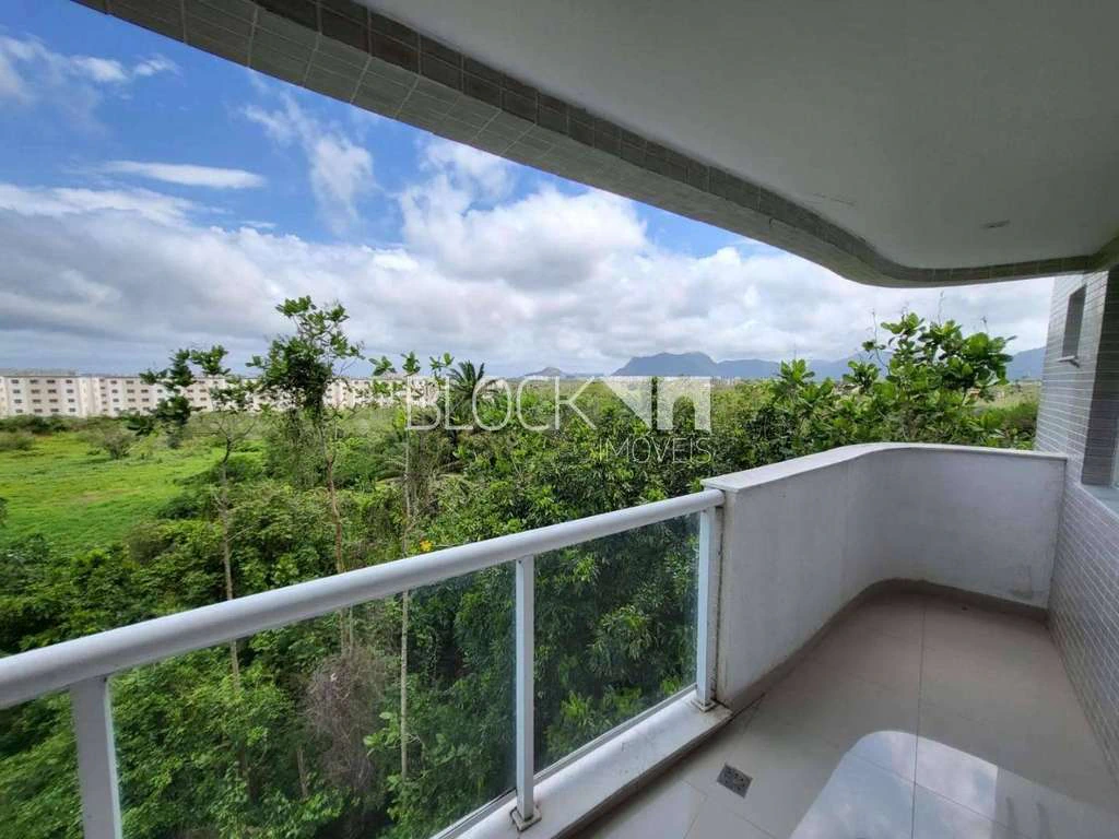 1-bedroom apartment with balcony and 49 m² — photo 14