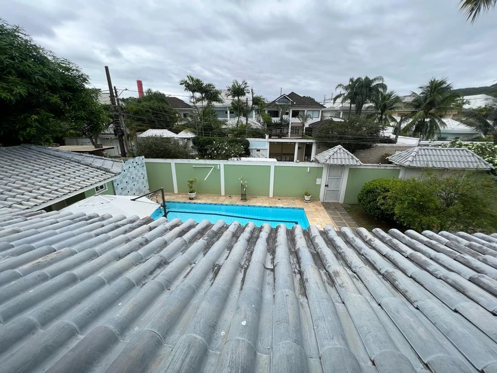 Unfurnished 1000 m² house with 5 en-suite bedrooms — photo 35