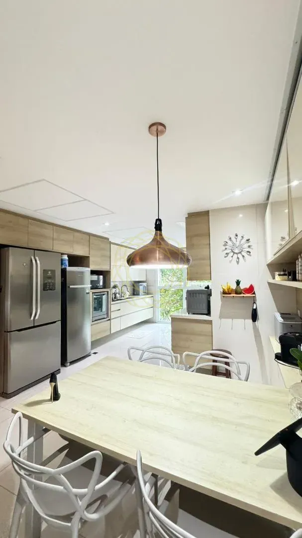 Furnished apartment with 4 bedrooms and 381 m² — photo 26