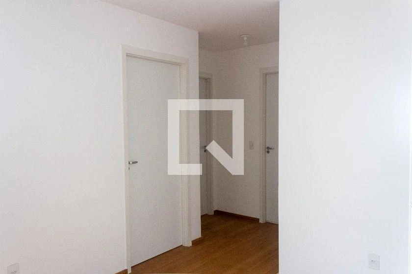 2-bedroom apartment in a building with a gym — photo 18