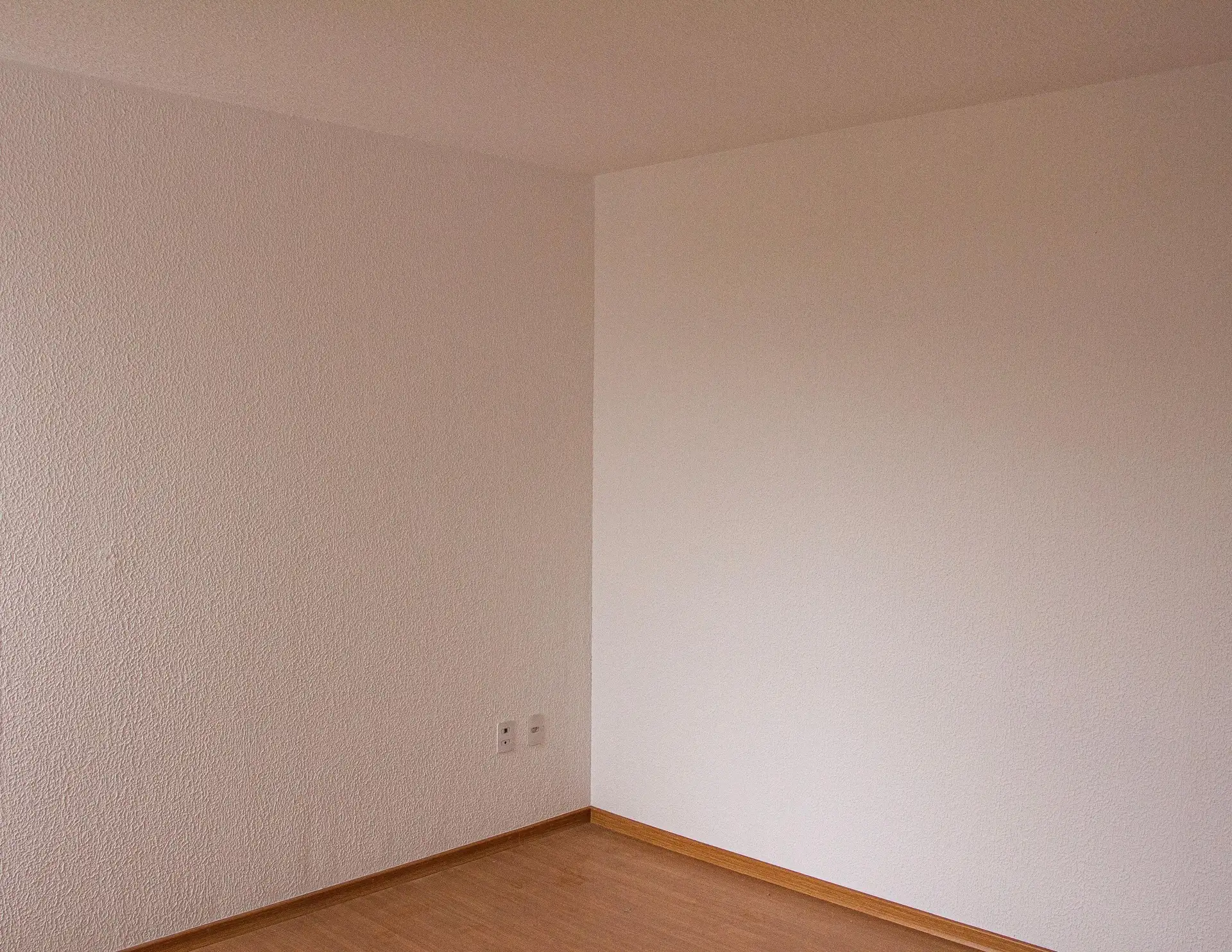 Rental apartment with 2 bedrooms, 1 bath, no parking — photo 2