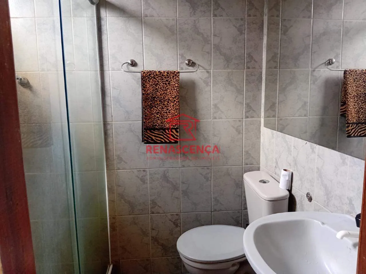 Casa amueblada de 8 dormitorios con parrilla en balcón — photo 22