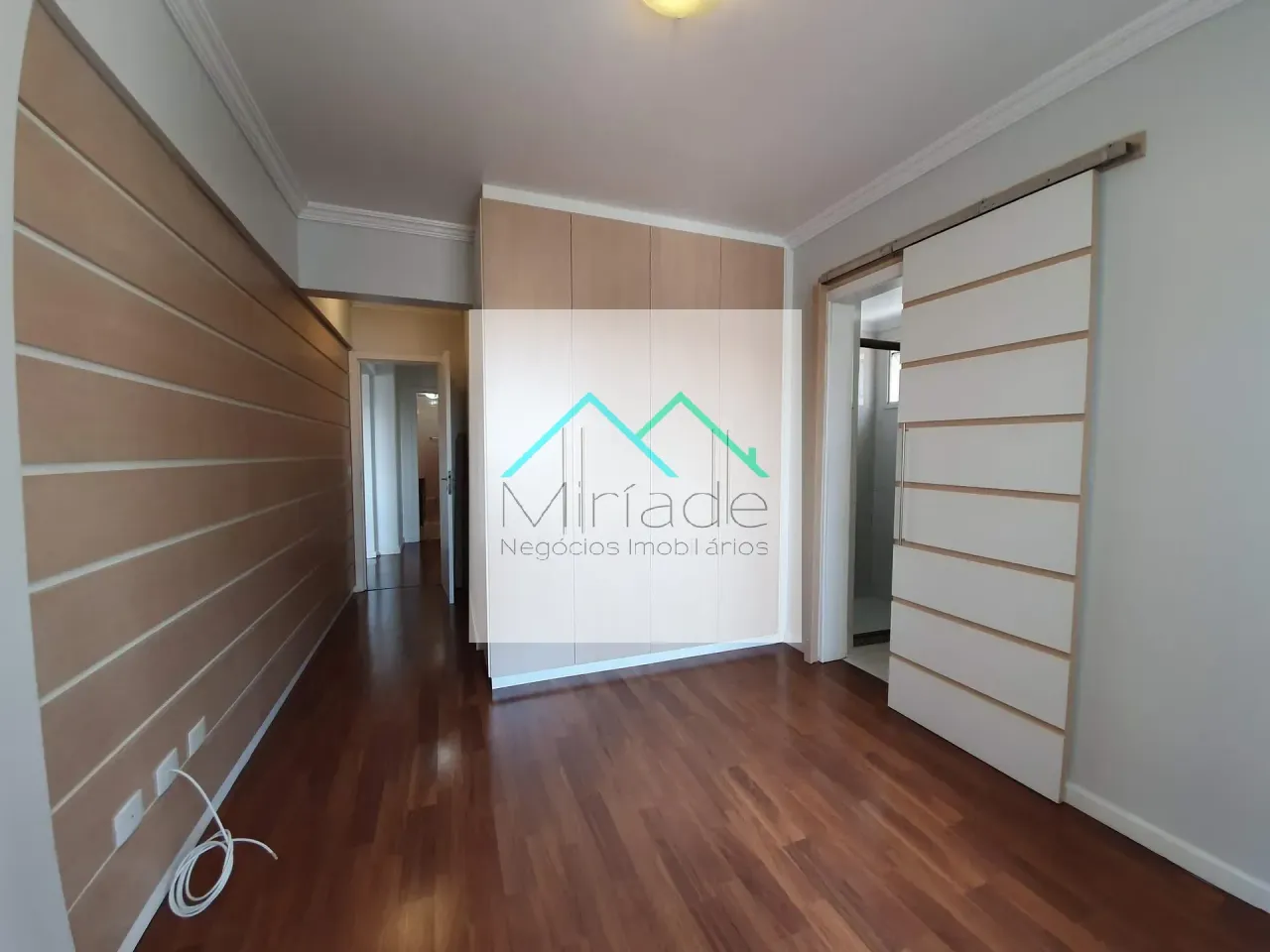 3-bedroom apartment with a home office — photo 16