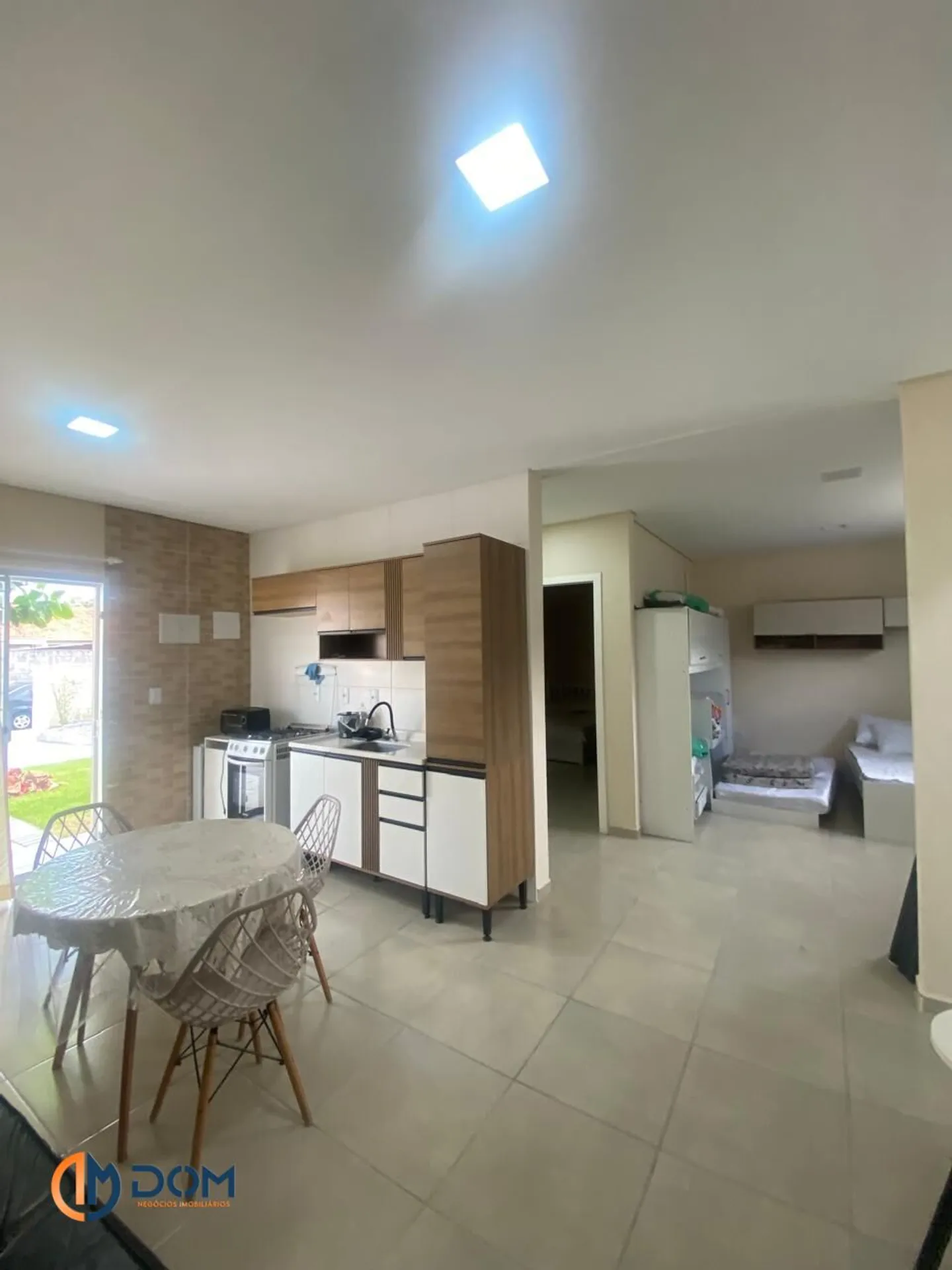 Furnished 60 m² house with open-plan kitchen and living — photo 7