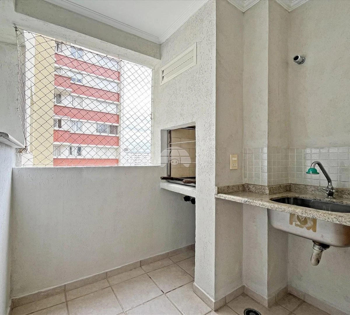 Apartment, 156 m², with a glass-enclosed balcony — photo 14