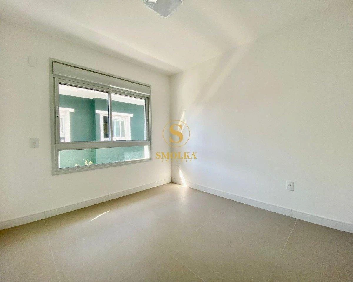 184 m² rental home with 4 en-suite bedrooms — photo 5