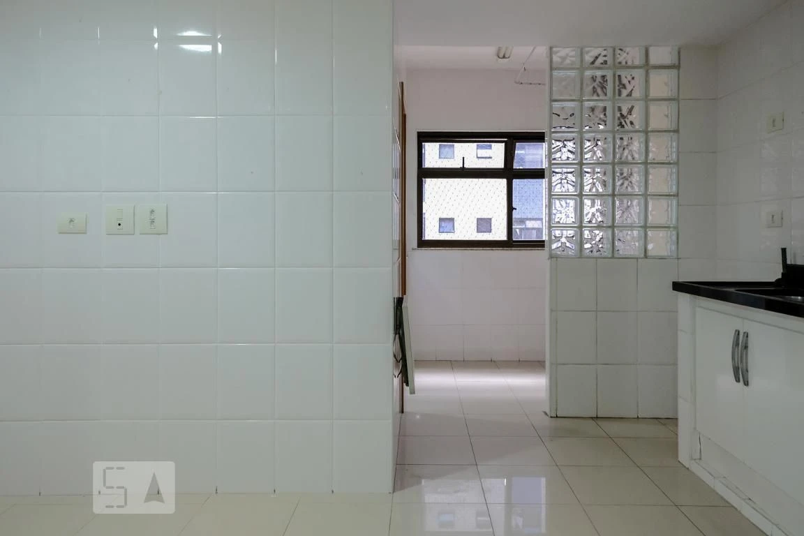 3-bedroom apartment with a mountain view — photo 42