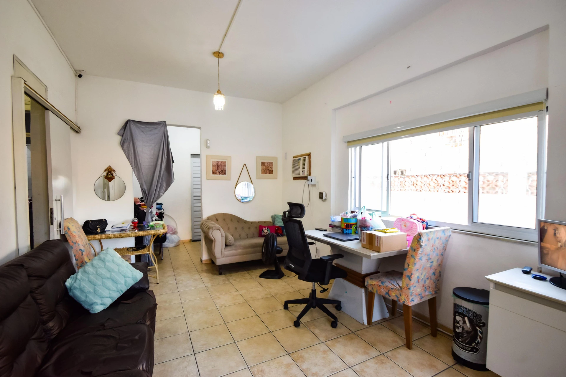 Furnished house with 4 bedrooms and 4 bathrooms — photo 39