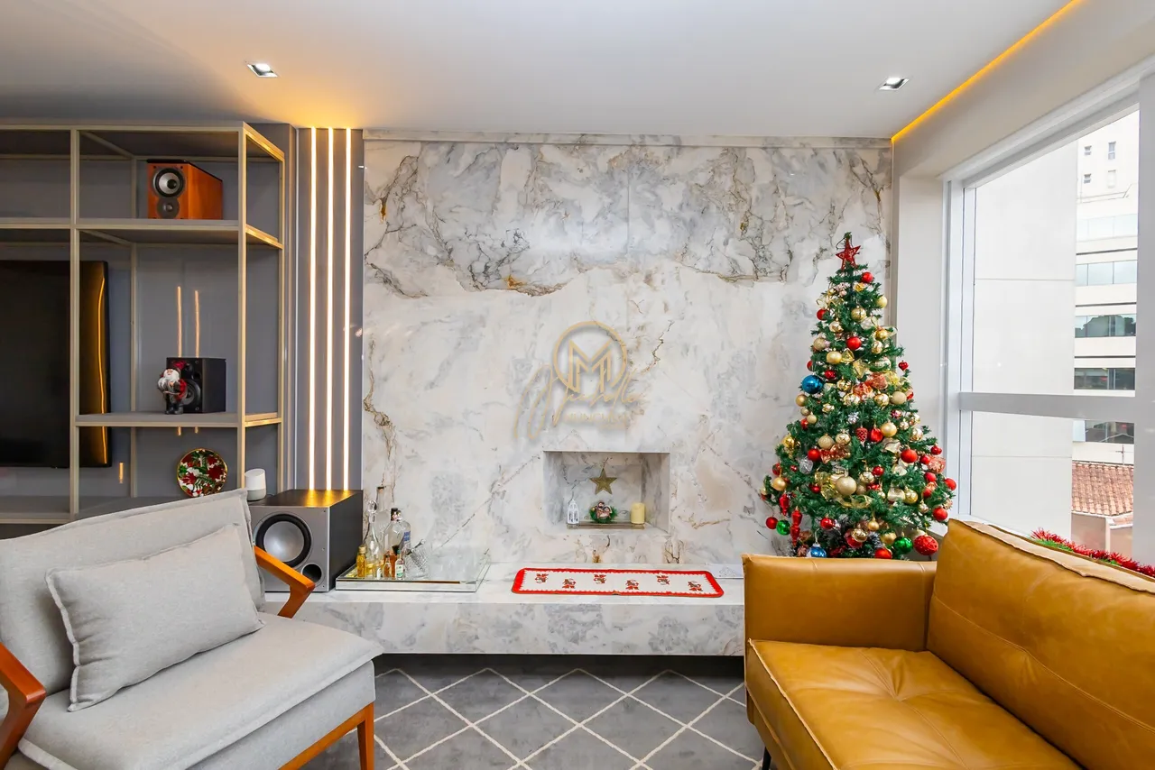 260 m² apartment with 4 bedrooms and 5 bathrooms — photo 17