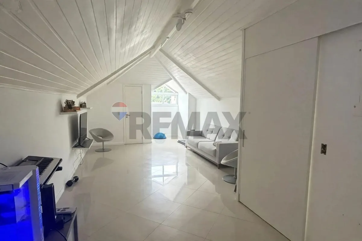 Casa de 5 quartos com banheira, Recreio dos Bandeirantes — photo 9