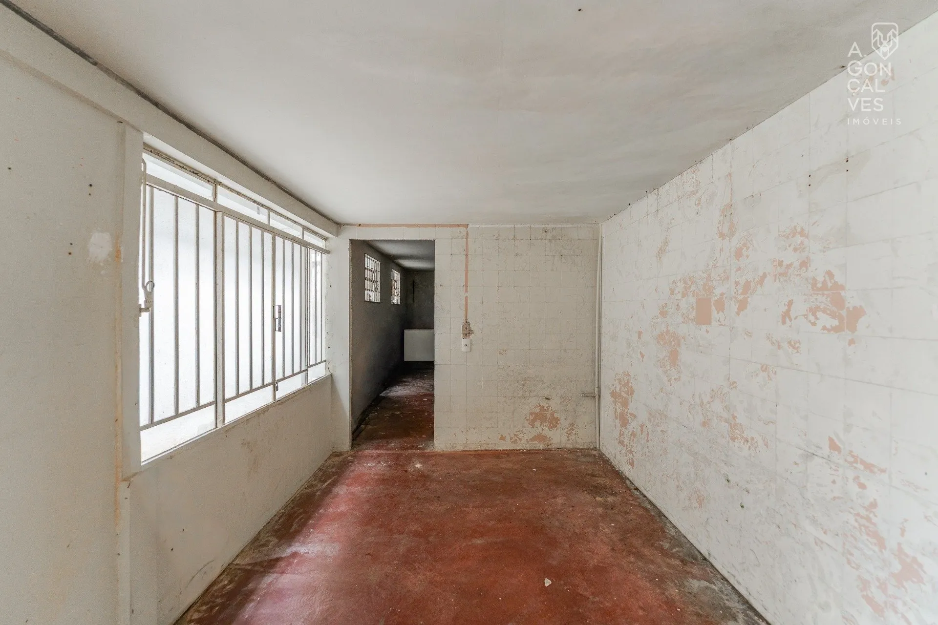 House with 3 bedrooms and 2 parking spaces — photo 21