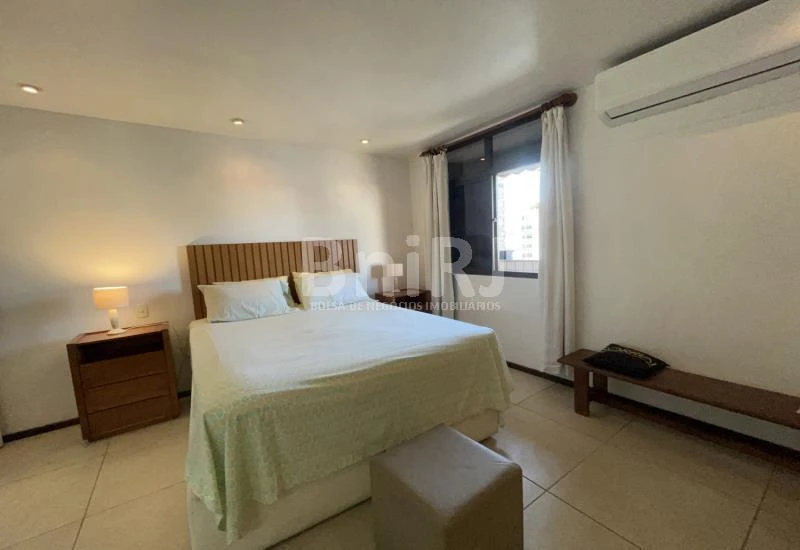 Furnished 161 m² apartment with 3 bedrooms and 2 suites — photo 27