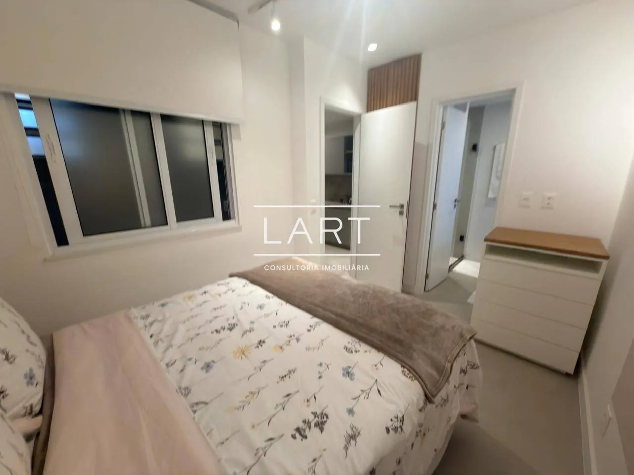 80 m² apartment with a washing machine and a home office — photo 11