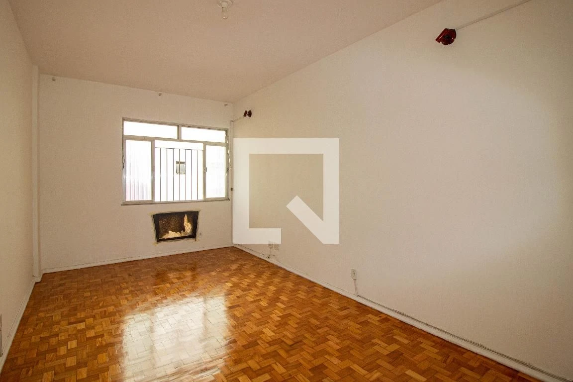 Unfurnished 2-bedroom apartment with air conditioning — photo 8