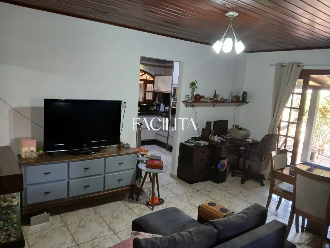 Дом на 1 этаже: 2 спальни и 150 м²