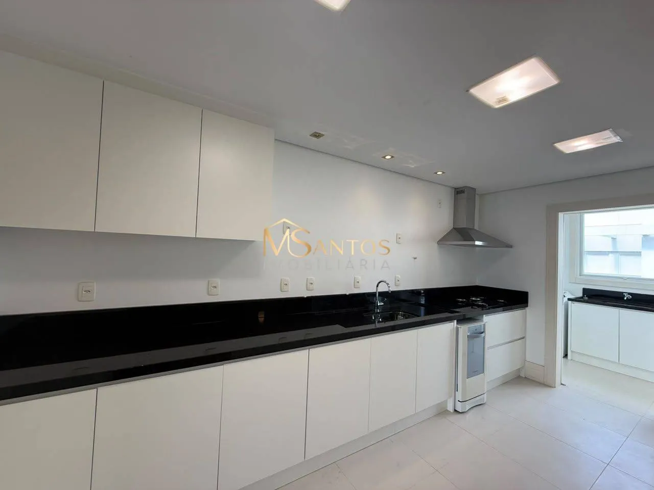 Apartamento mobiliado de 3 quartos em condomínio com piscina — photo 10