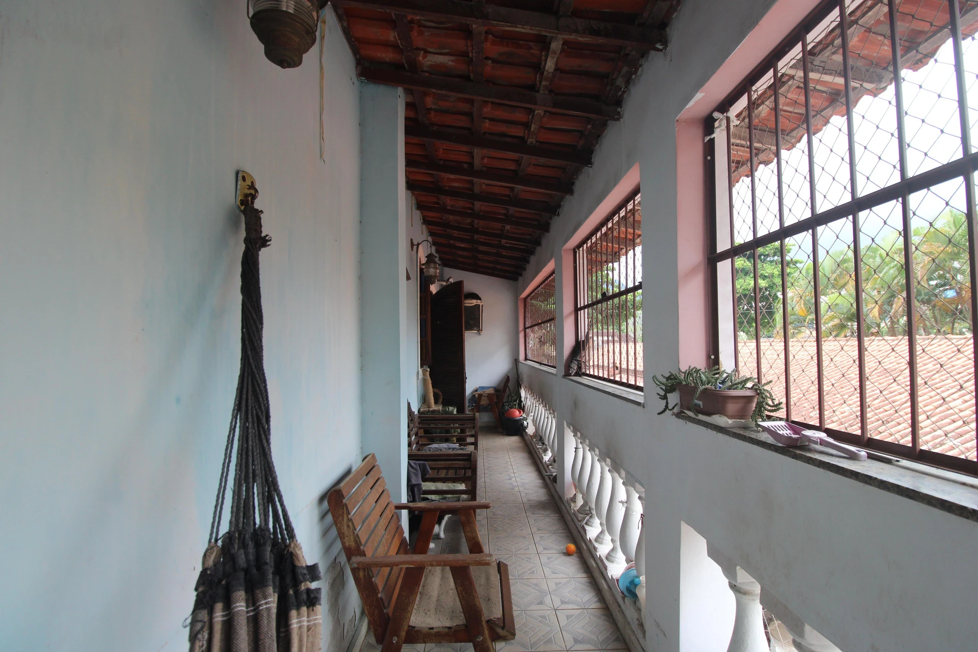 Furnished house with 6 bedrooms and 4 bathrooms — photo 17