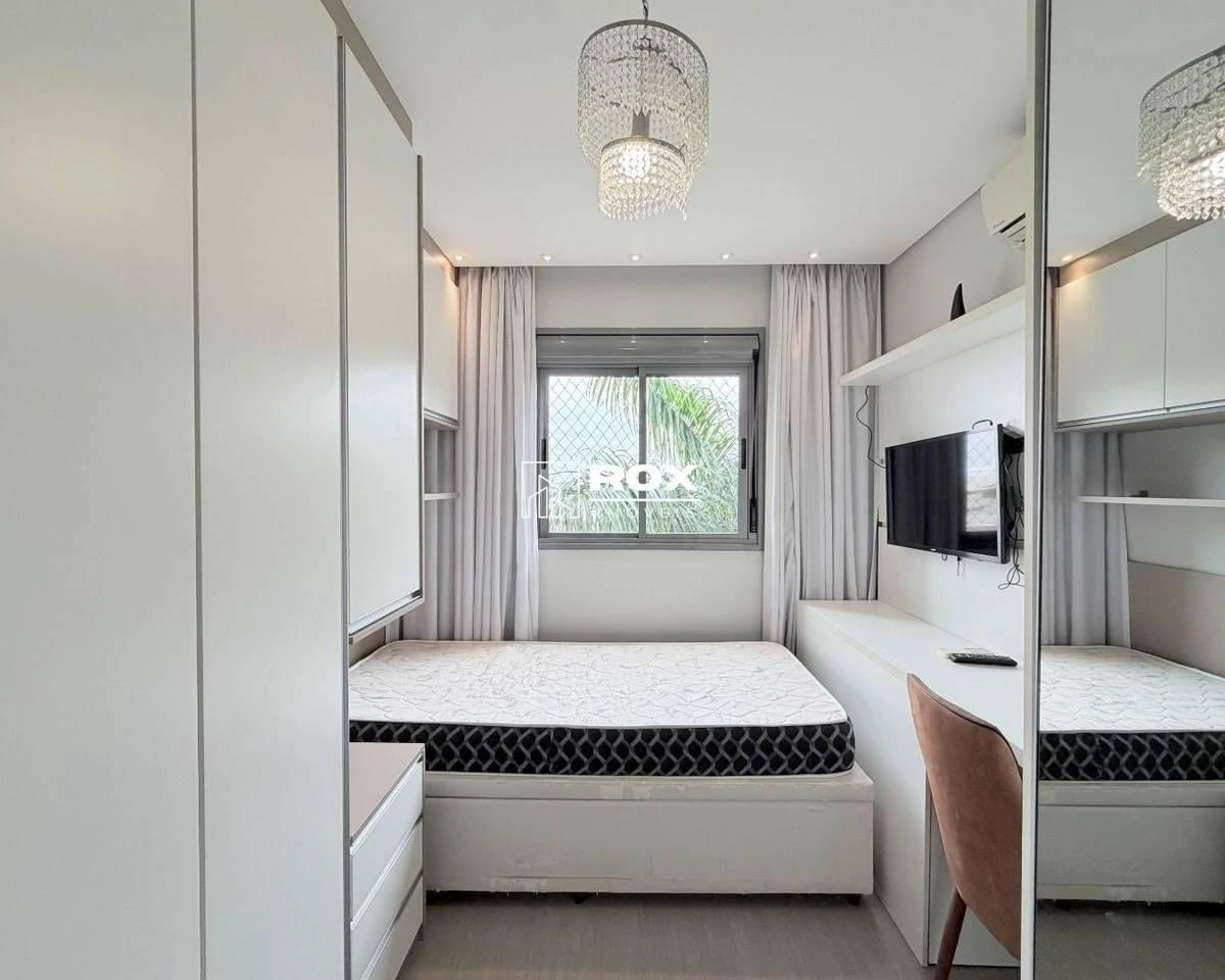 Мебльована квартира з 3 спальнями-сюїтами на 167 м² — photo 46