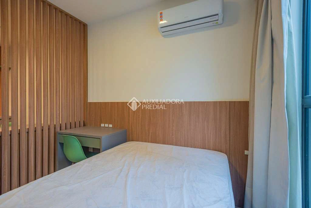 Furnished 1-bedroom apartment with 53 m² — photo 5