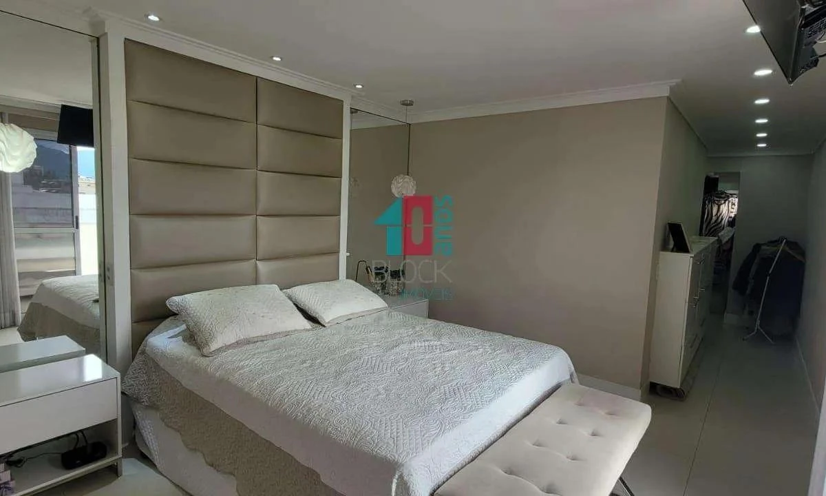Apartamento mobiliado com 3 quartos e 4 banheiros — photo 24