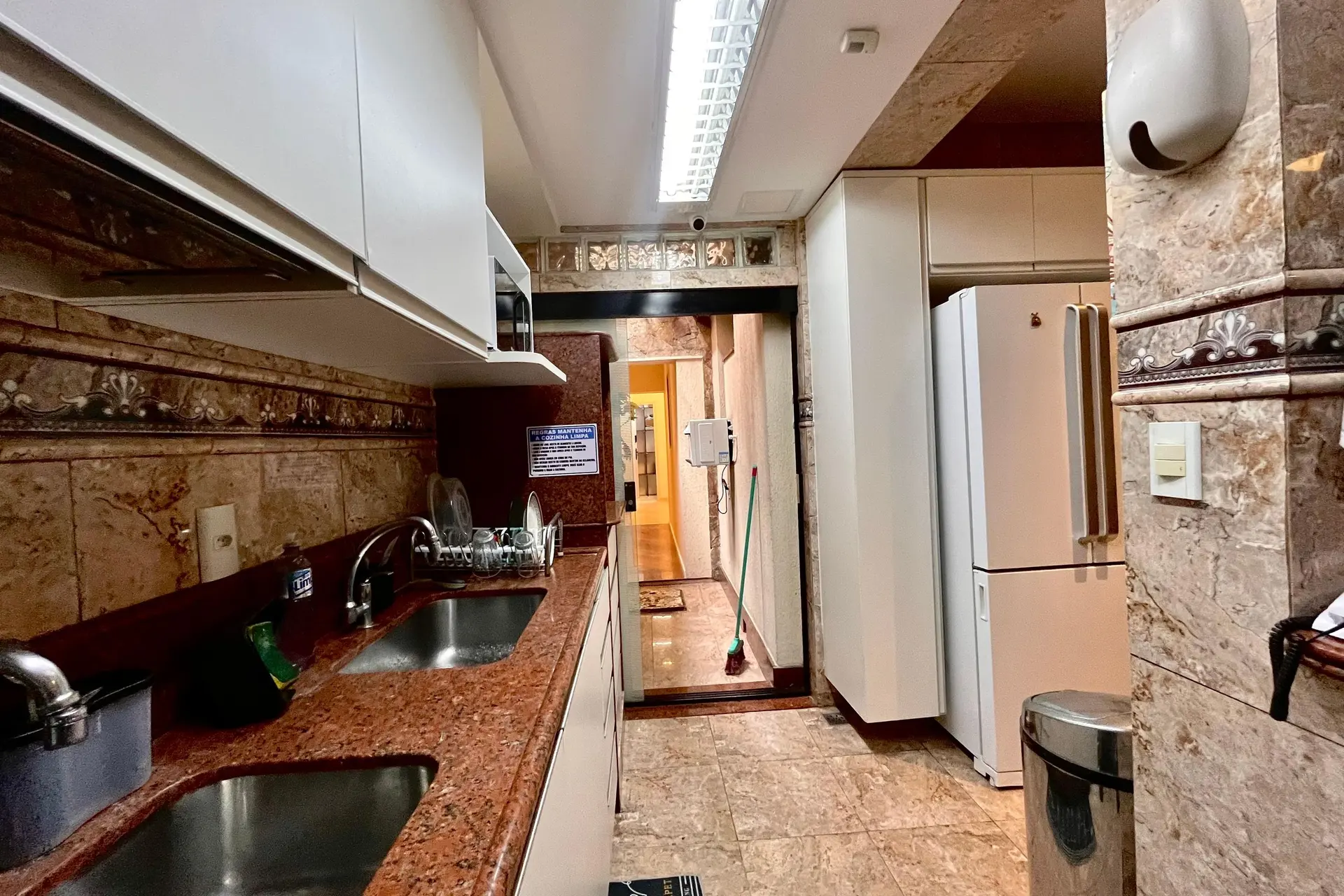 Furnished house with a separate kitchen and balcony — photo 9