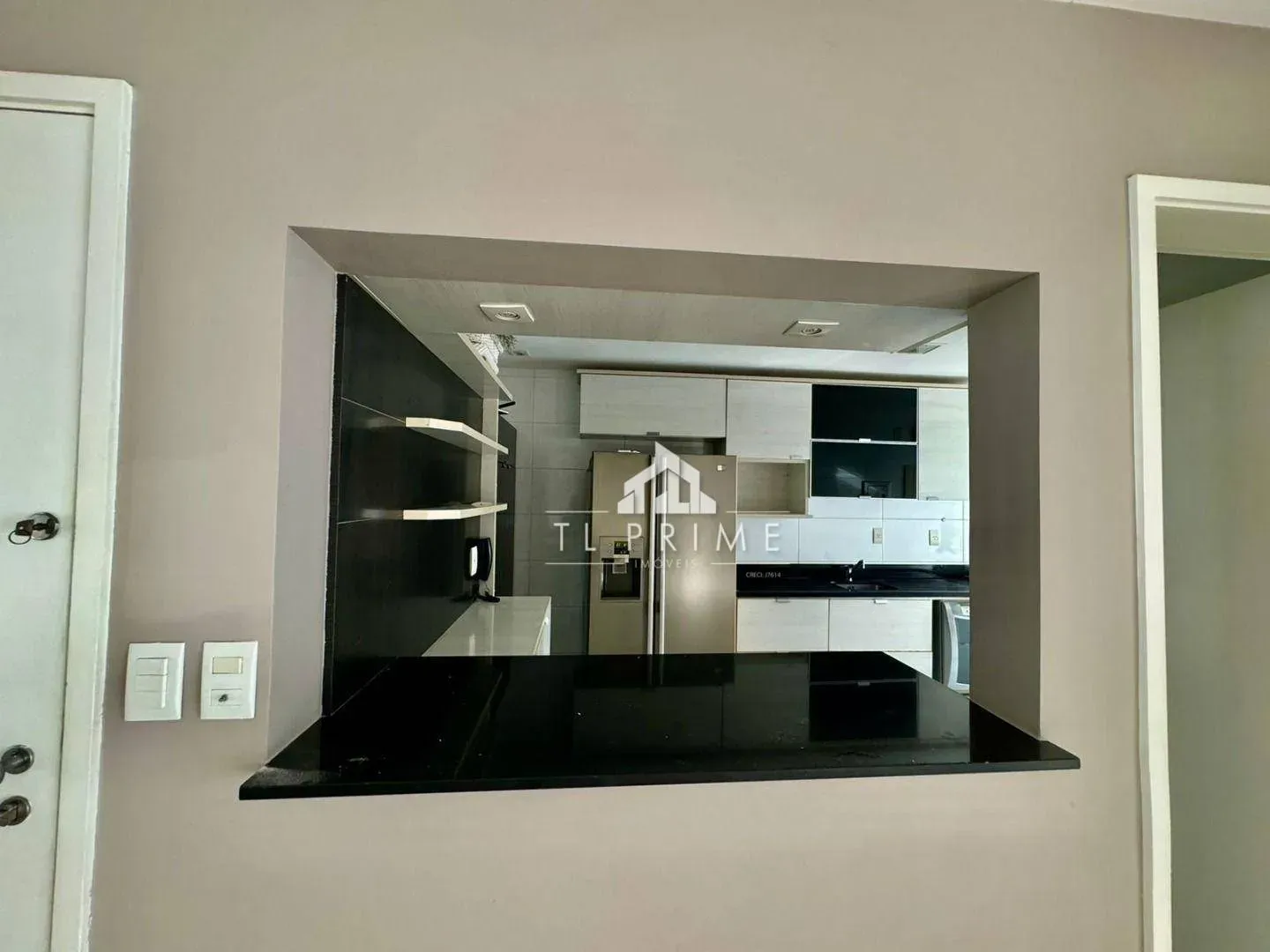 Furnished apartment, 98 m², with a water view — photo 9