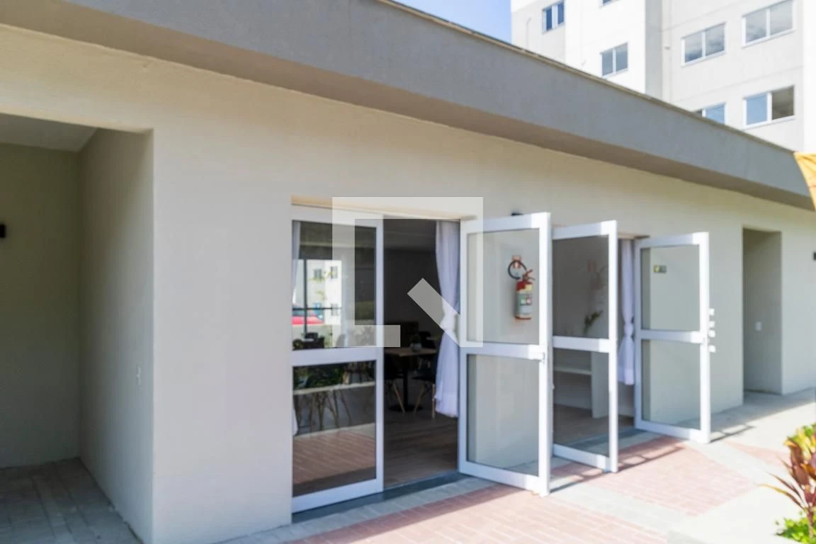 2-bedroom apartment with 1 bathroom, no parking — photo 46