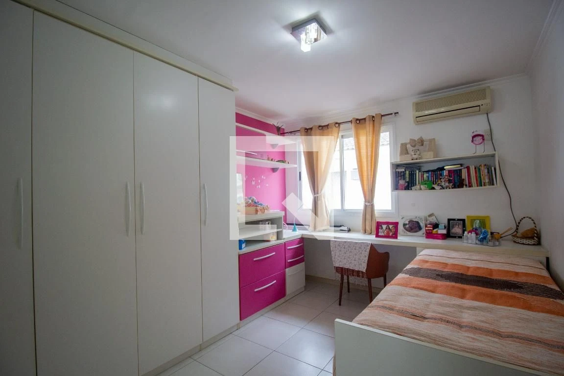 Furnished 3-bedroom house with 6 bathrooms and 3 parking — photo 13
