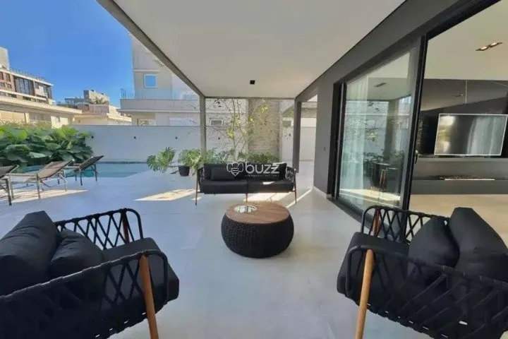 Меблированный дом на 5 спален и 513 м² — photo 10