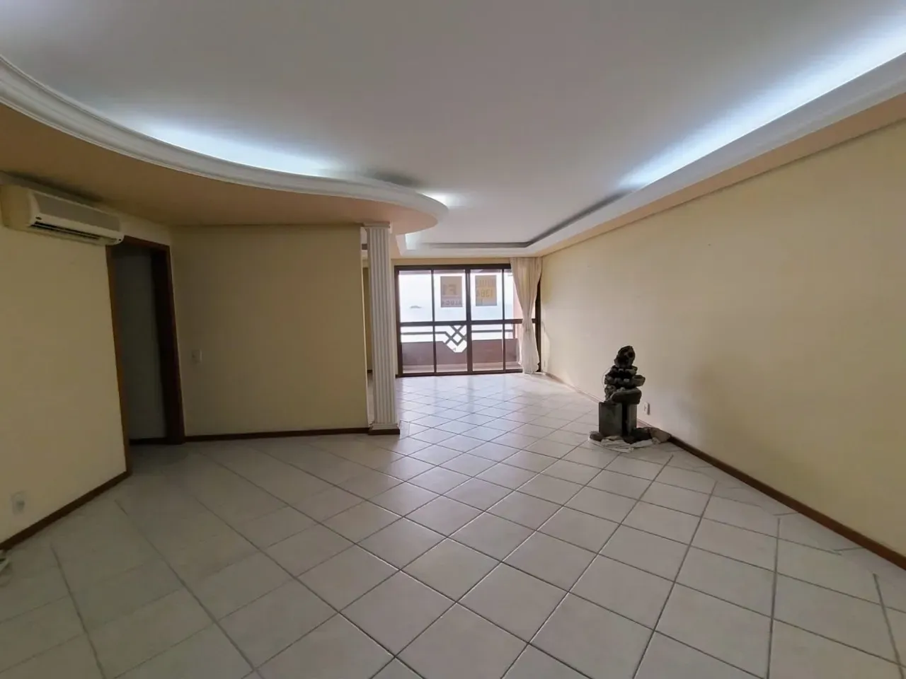 3-bedroom apartment with private garden and BBQ — photo 7