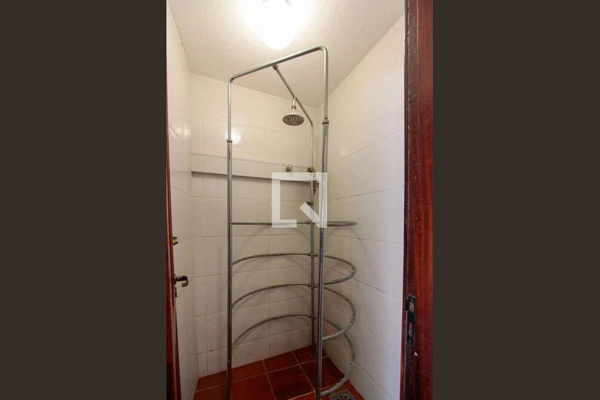 Furnished house with 4 bedrooms and a gas stove 657 m² — photo 50