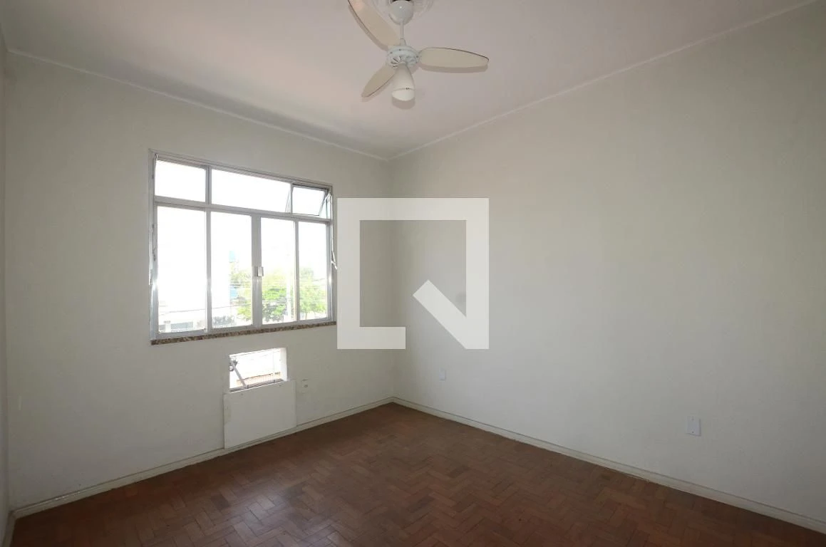 Rental apartment with 2 bedrooms and 1 bathroom — photo 15