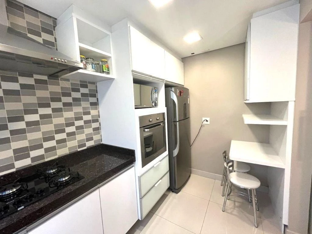 Apartamento de 77 m² com secadora e closet — photo 21