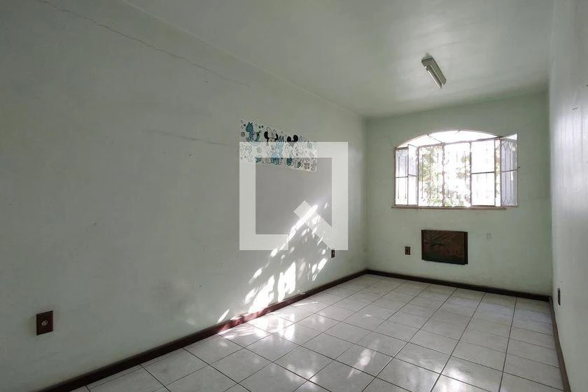 Casa de 4 quartos com jardim privativo e 257 m² — photo 43