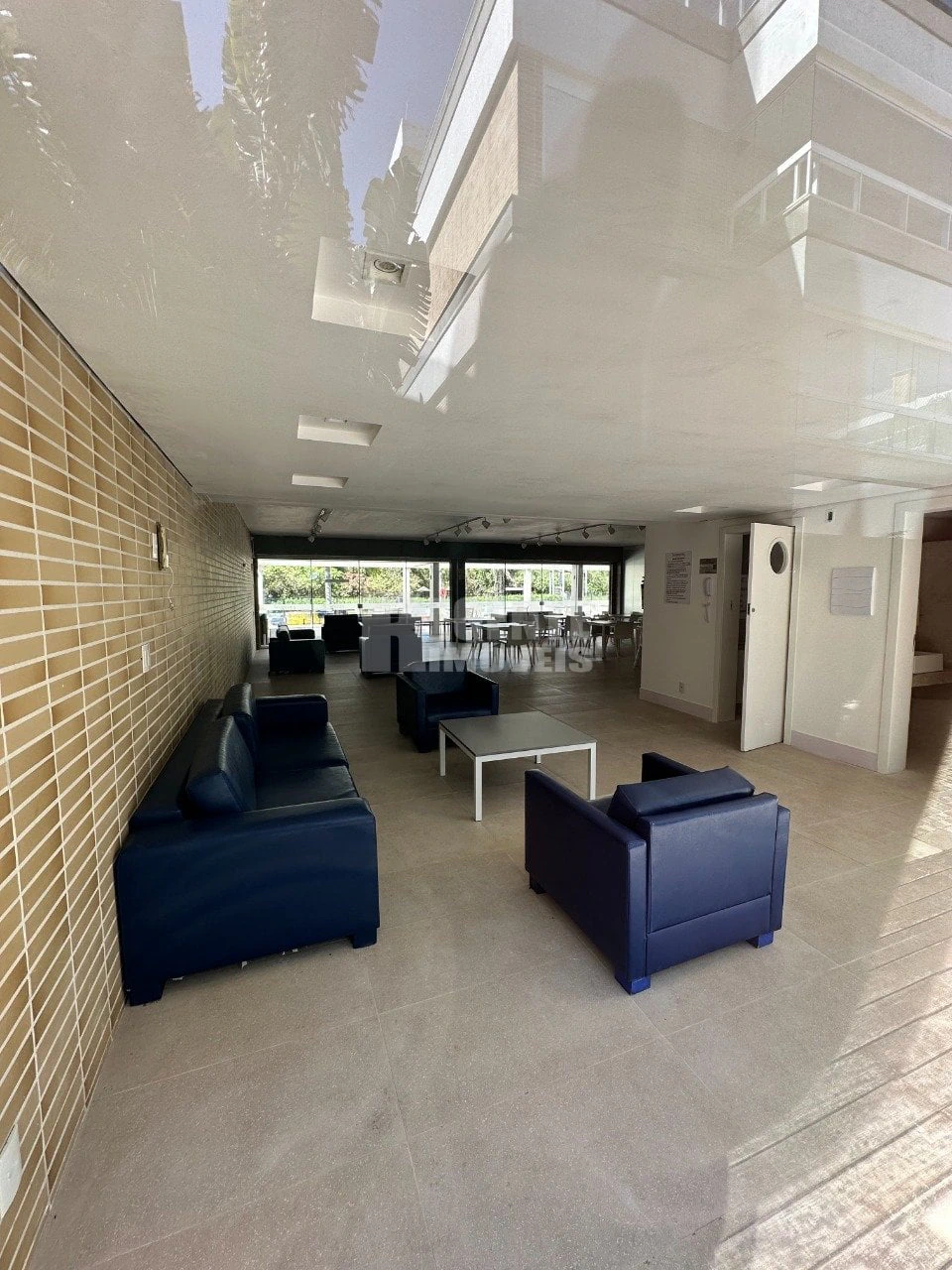 Furnished apartment, 87 m², with a grill on the balcony — photo 30