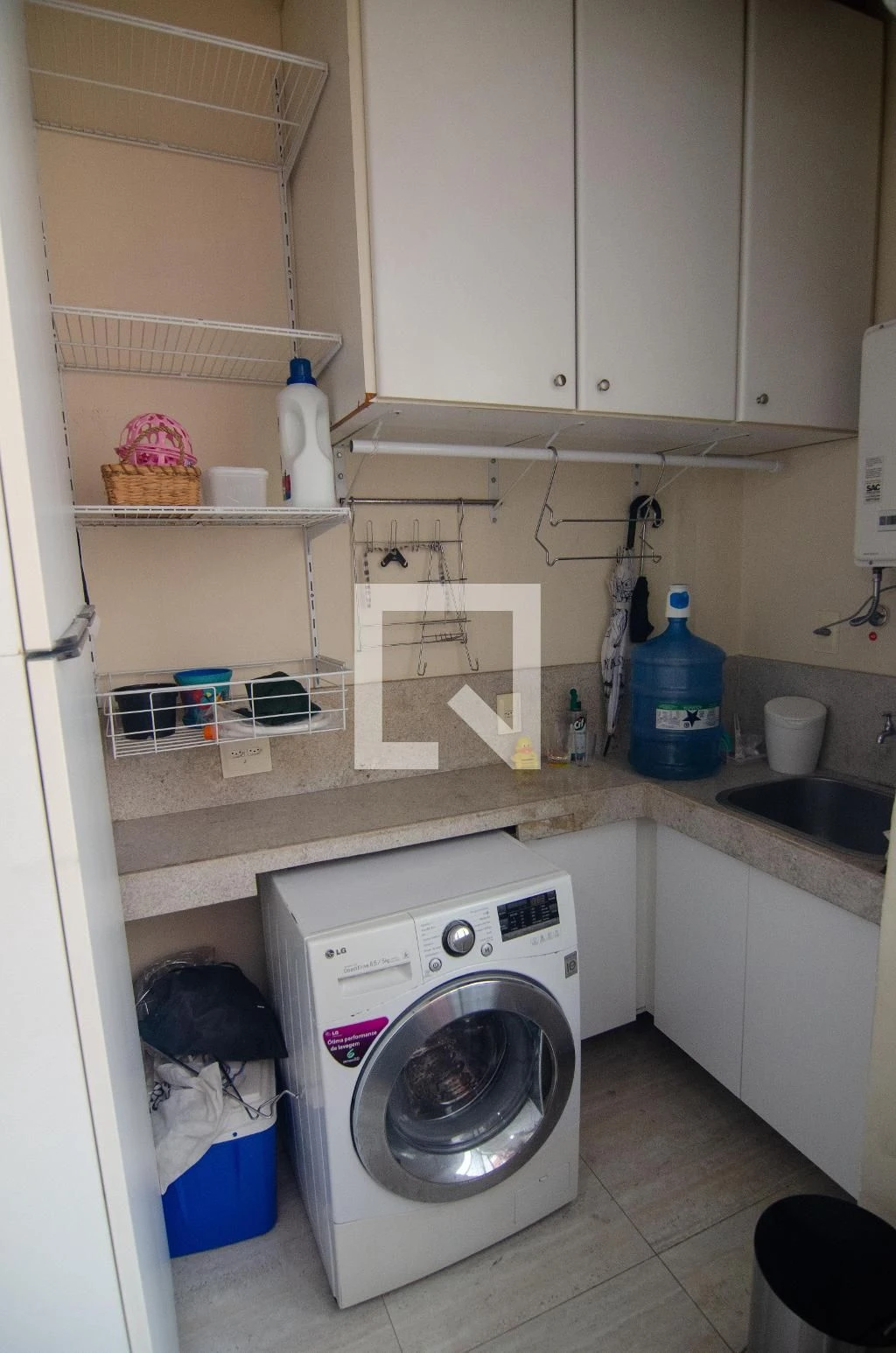 Furnished apartment, 67 m², with a washing machine — photo 15