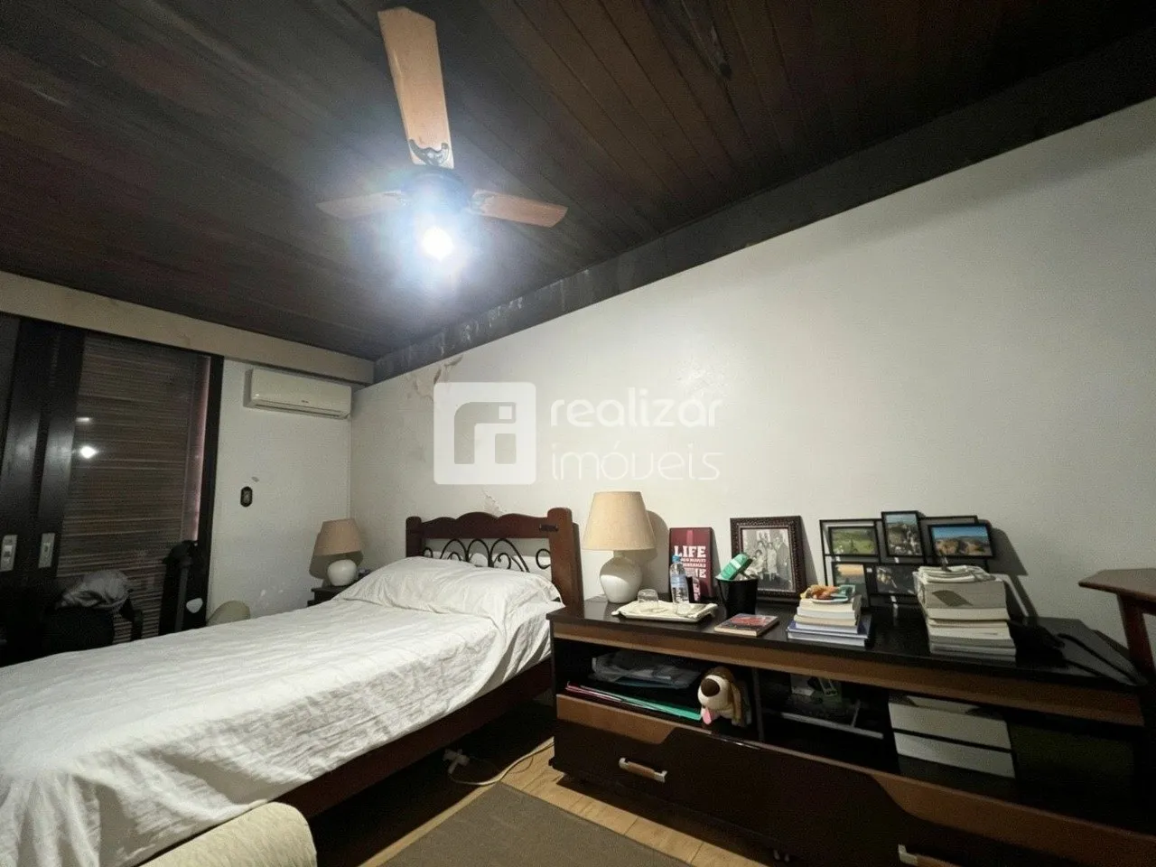 Casa sem mobília com 4 quartos e 417 m² — photo 4