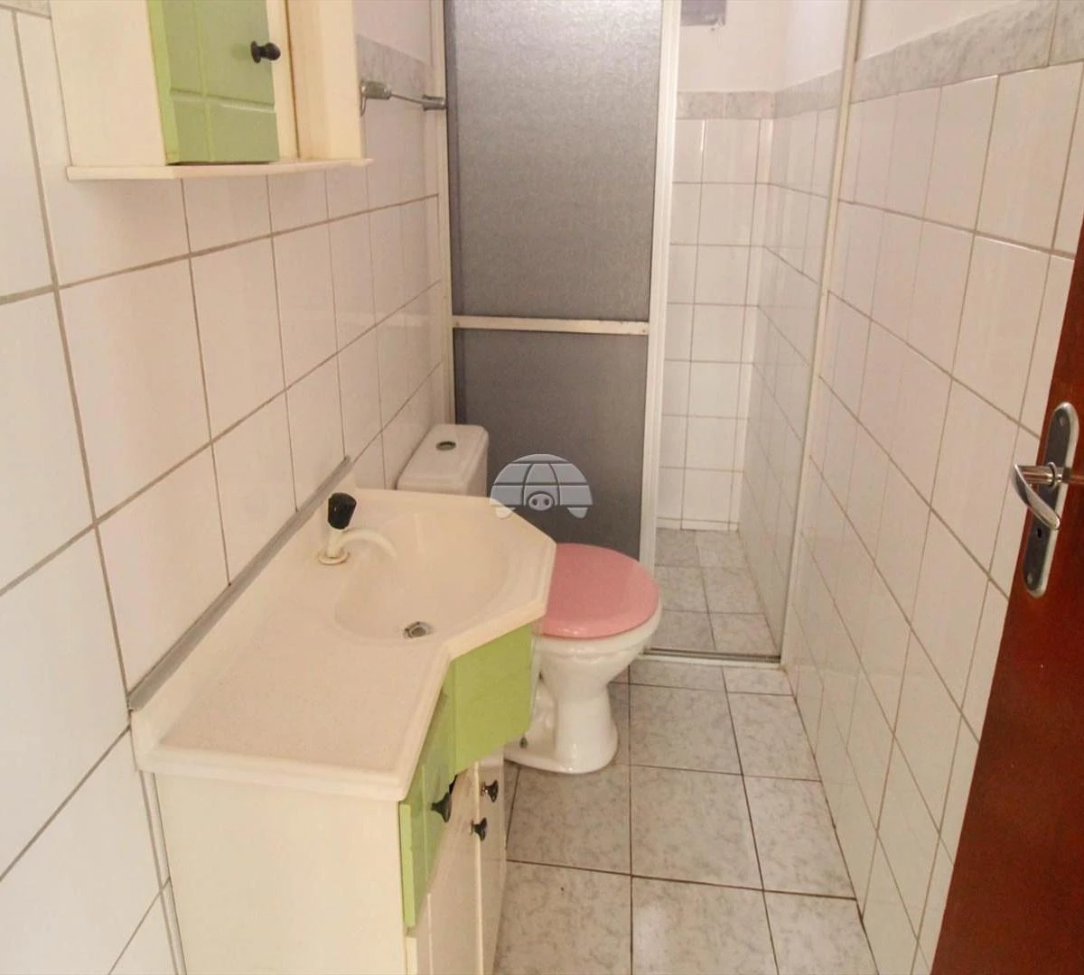 Wood or laminate floors in a 2-bedroom house, 40 m² — photo 8