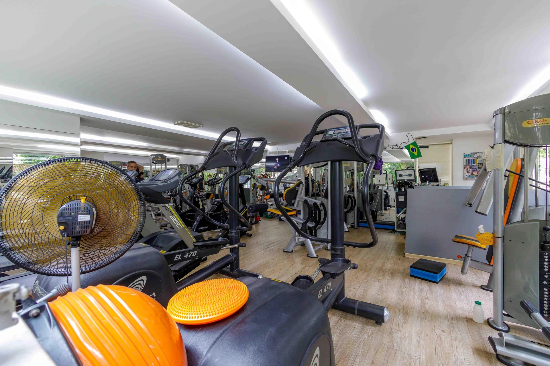 Apartamento mobiliado com 2 quartos e 1 suíte — photo 52