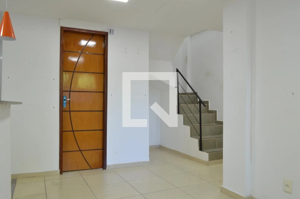 Unfurnished house with 4 bedrooms, balcony and dining — photo 20
