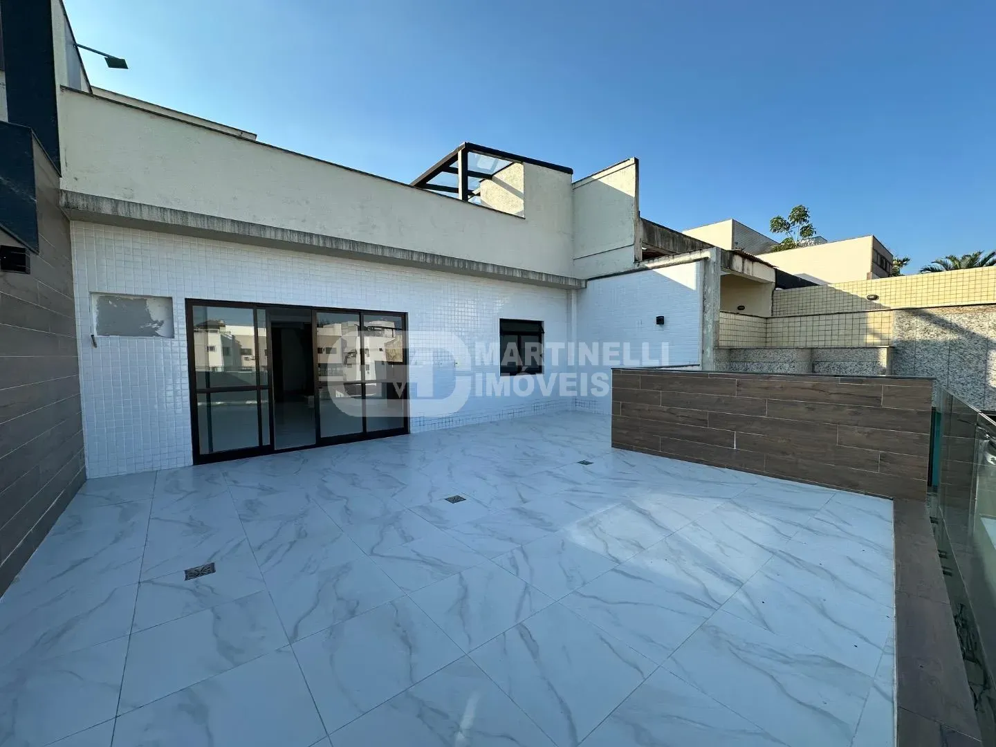 Apartamento de 3 quartos em condomínio com piscina — photo 2