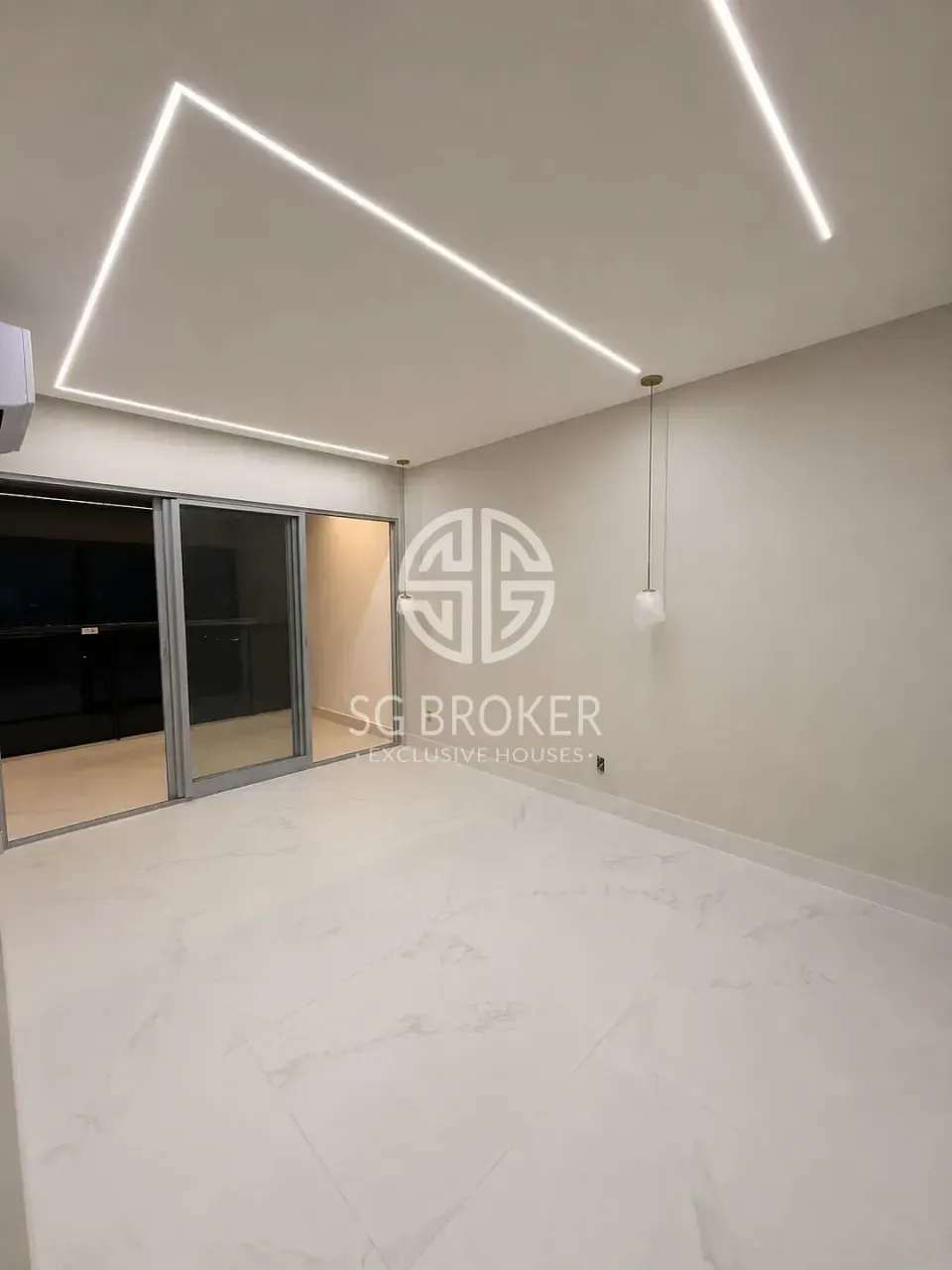 154 m² apartment with 2 bedrooms and a balcony — photo 5